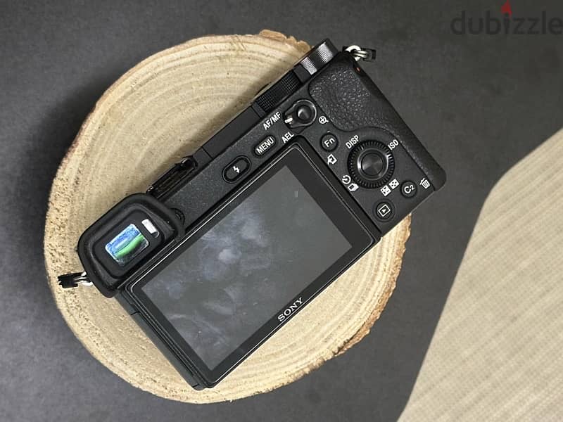 sony a6300 body with good condition 1