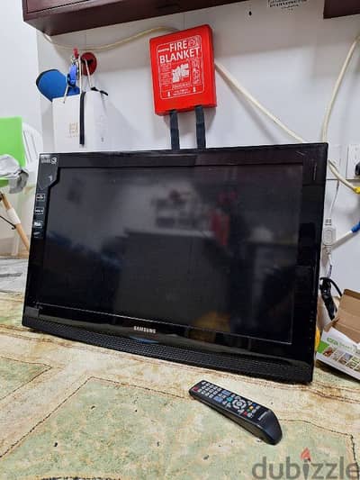 Sumsung Tv good conditions 32"