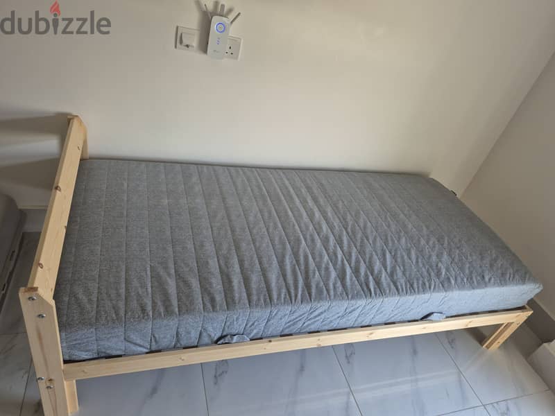 Single bed from IKEA 0