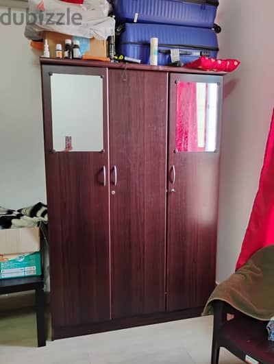 queen size bed and wardrobe for sale