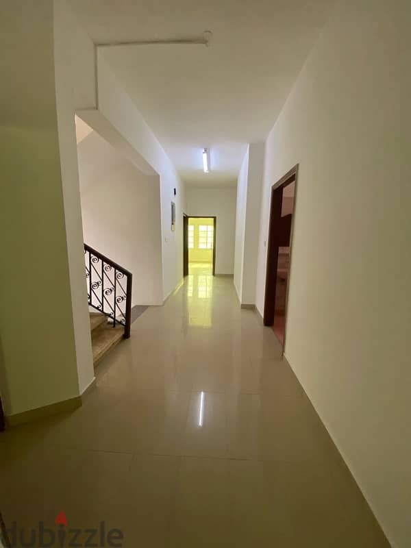 3 Bedroom flat in Khwairشقه بثلاث غرف في الخوير 4