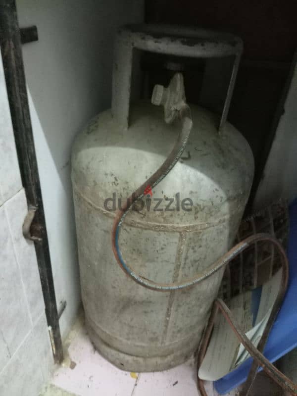 cylinder and stvo washing machine firdge available 0