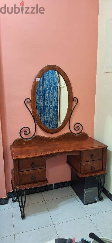 Dressing Table 1