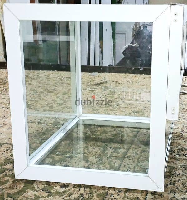 Aluminium kabat in 6mm clear glass 1