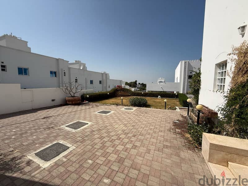 For Rent 4 Bhk In Al Allam 5