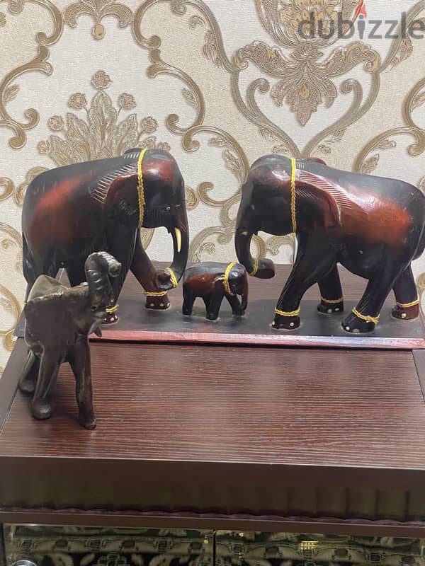 puare wood elephants 3