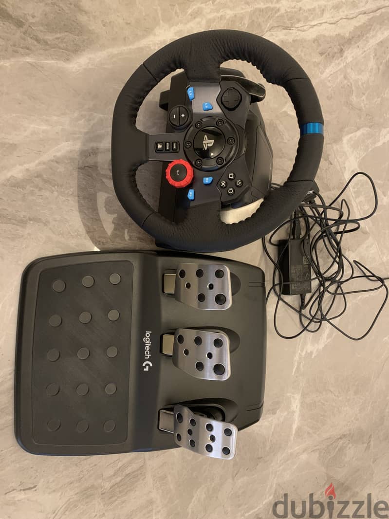 Logitech G29 gaming steering wheel for PlayStation and PC 1