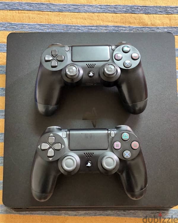 ps4 slim 500 gb in good condition 2