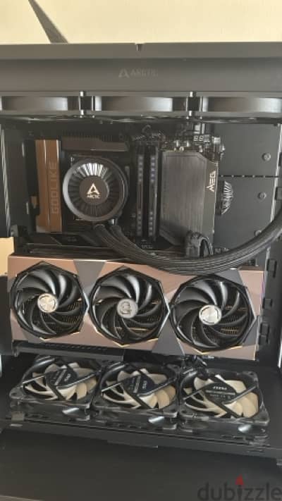 Super Mint Condition Gaming and Editing PC with 3 month warranty