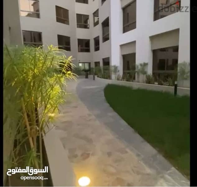 شقه ف الحيل الشماليه (مجمع المزن) المزن مول 6