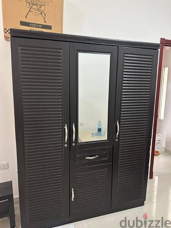 Indore wardrobe . Is in very good condition . For cell 0