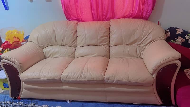 Comfy sofa 3 seater 0