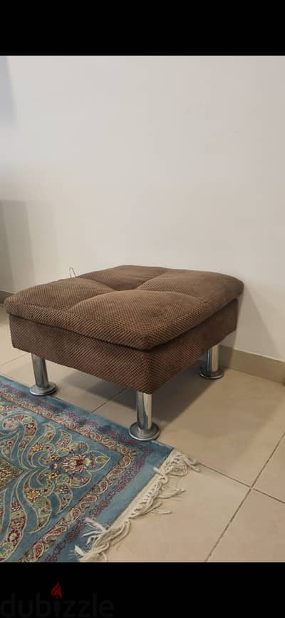 Side sitting stool