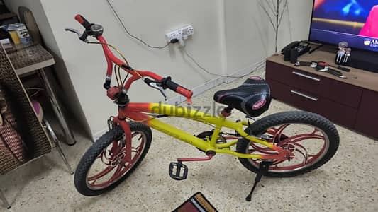 20" ATCO Yellow / Red Color Freestyle BMX Bar Bicycle, very clean RO12