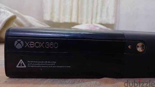 xbox 360 with 3 controller full condition!!!