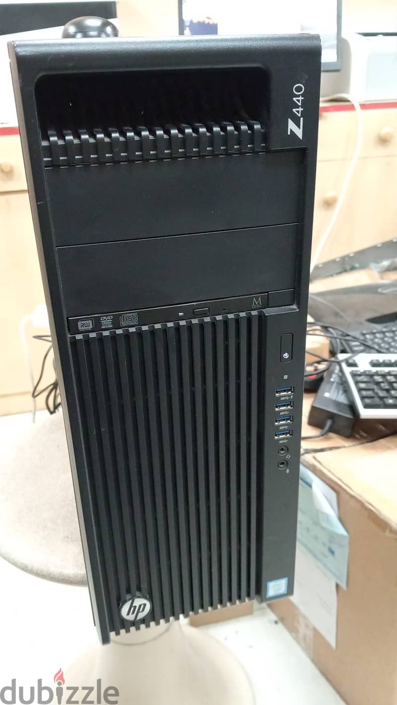 HP WORKSTATION Z440 - RO. 340 0