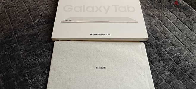 Monster Tablet-Samsung Galaxy Tablet S9 Ultra 5G New-Used Twice Only