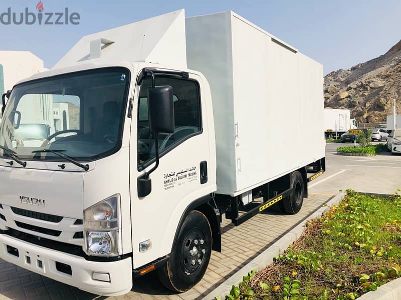 شاحنات لتأجير صندوق و برادات Truk for rent box & refrigerator 2