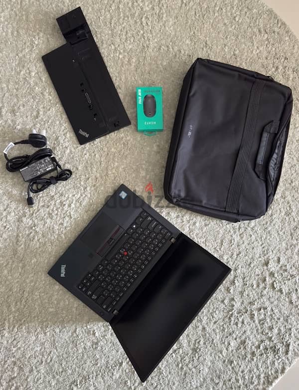 Lenovo ThinkPad T470 (Core i7) + Accessories 8