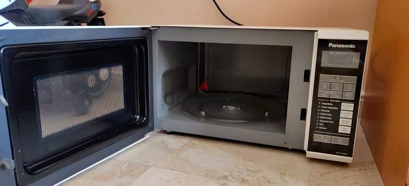 microwave oven 2