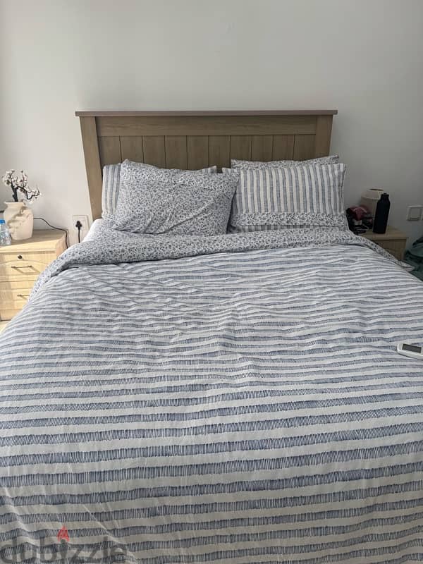 BED FOR SALE(without matress) 4