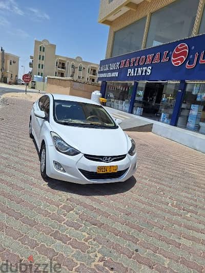 Hyundai Elantra 2012