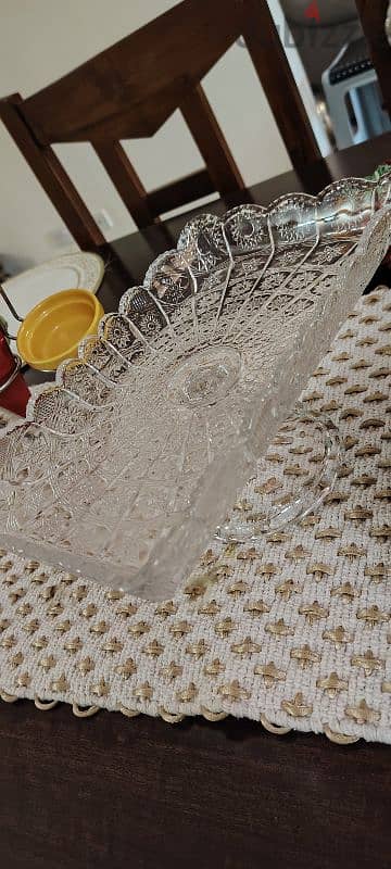 Glass Pastry tray 1