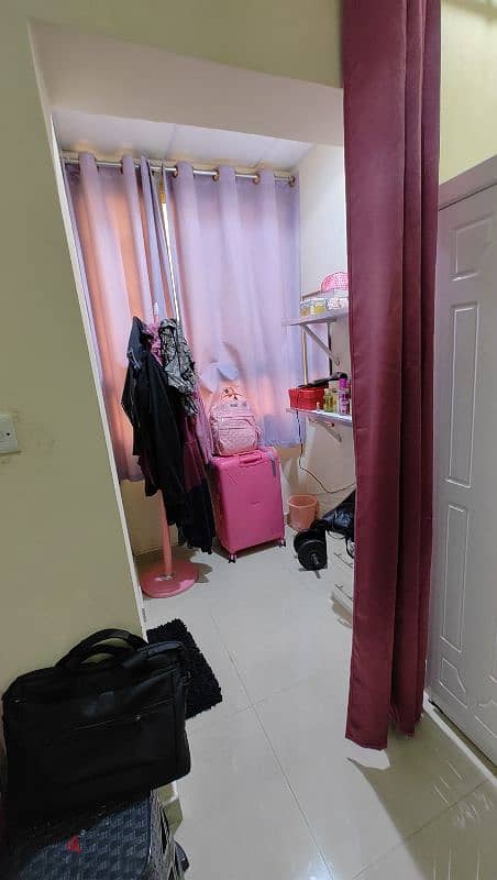 ROOM SHARING FURNISHED STUDIO ROOM ( ELECTRICITY+WIFI+WATER) 2