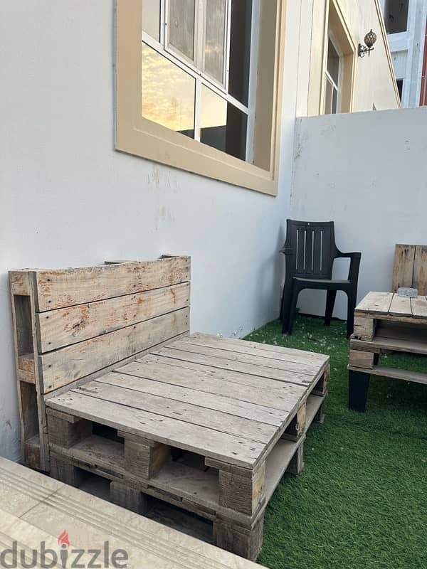 outdoor furniture URGENT SALE 25 rials 3