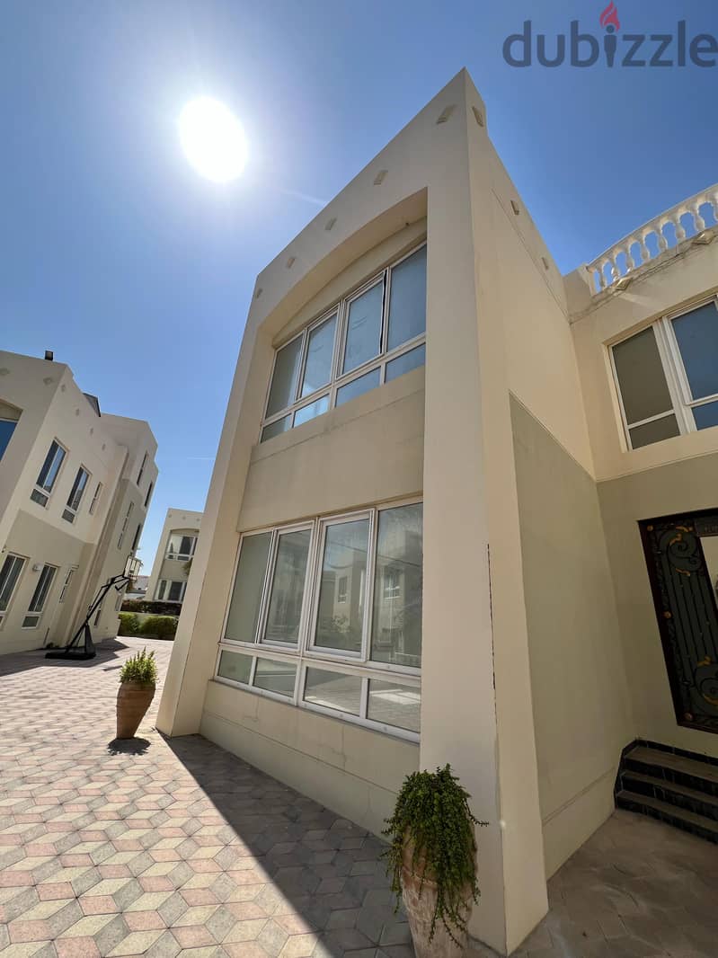 "SR-AV-342 Spacious Villa for Rent in Al Hail 1