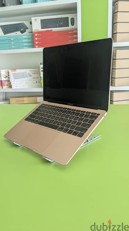 Apple MacBook Air adn M1 A Grade 1