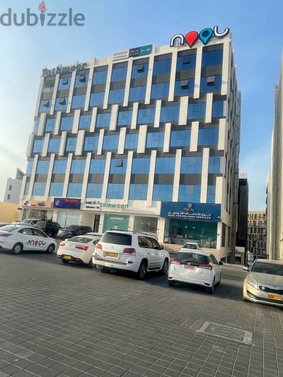 OFFICE SPACE FOR RENT IN BAWSHAR ‎مساحات مكتبية للإيجار في منطقة بوشر