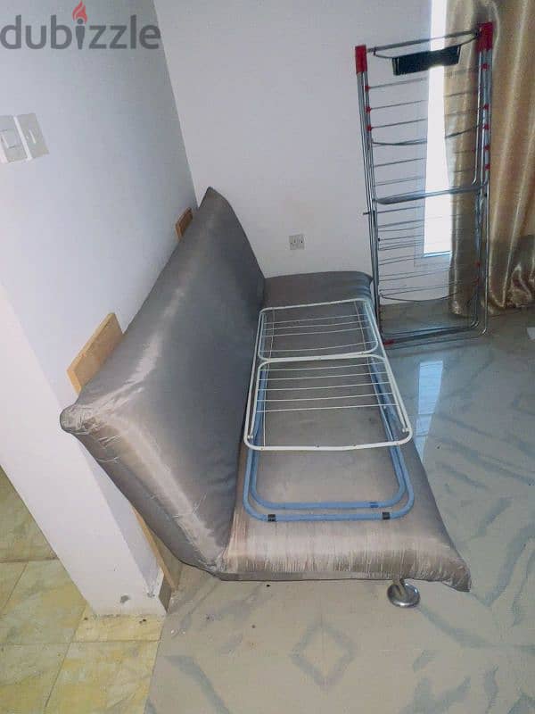 Complete Furniture In Very Good Condition. . .  أثاث كامل بحالة جيدة جدا. 7