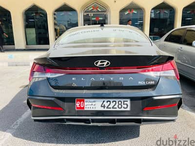 Hyundai Elantra 2024