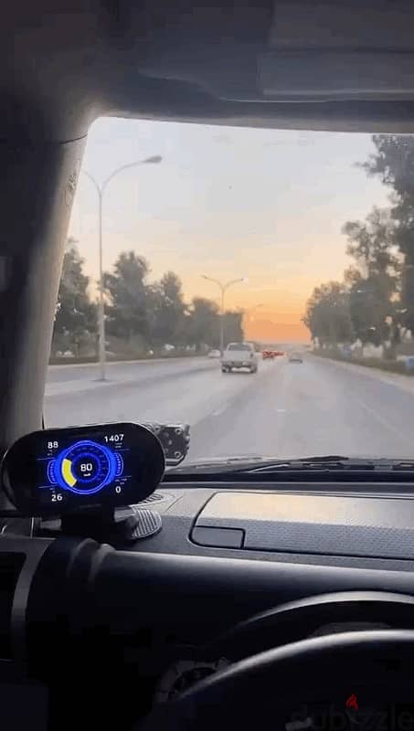 OBD2 device جهاز كشف اعطال المحرك 2