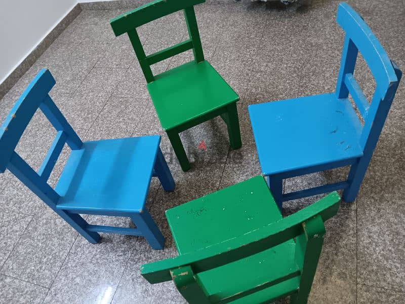 Small Chairs 0