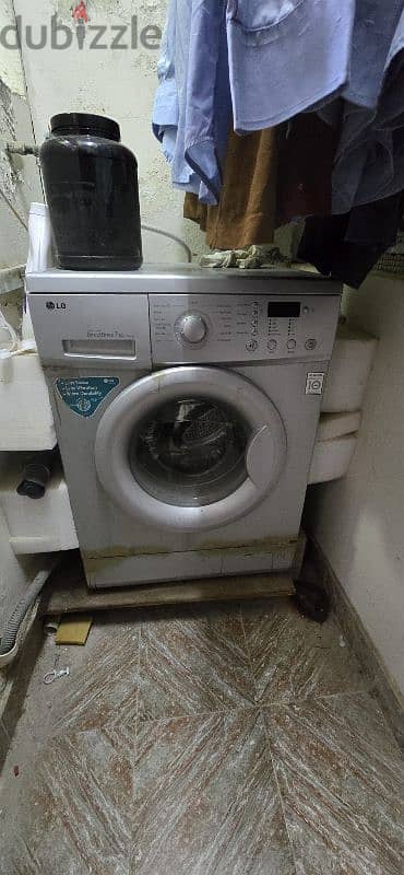 LG washing machine 7kg good condition