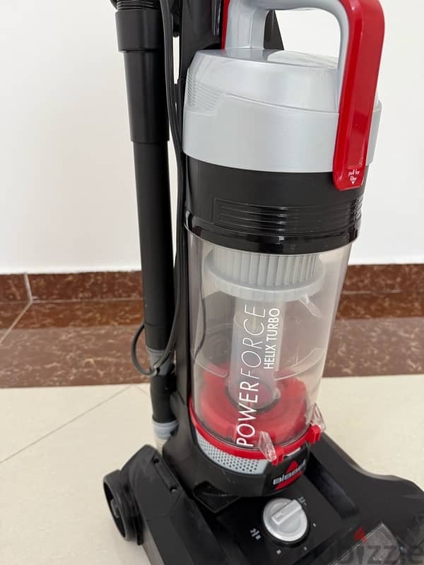 Bissell vaccum cleaner 2