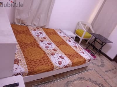 Rooms and studio for rent in alkhwair