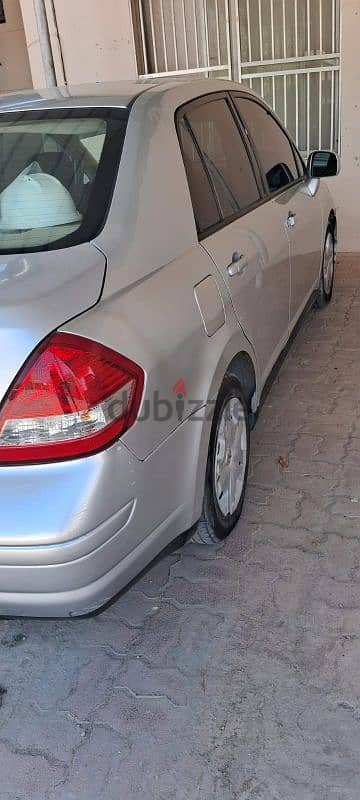 Nissan Tiida 2011