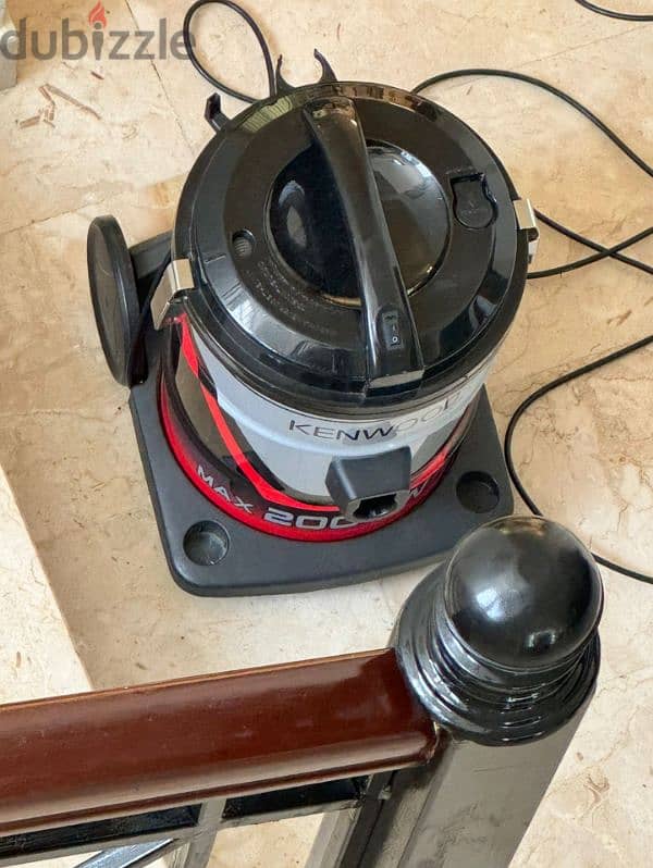 Kenwood vacuum cleaner 0