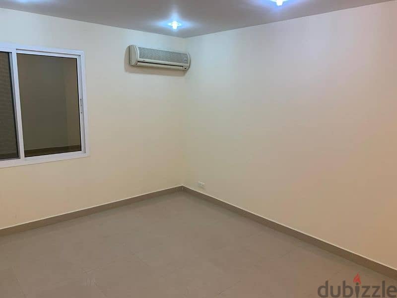 2 bedrooms flat at alkhwier opposite alsafer hotel lwith wifi free 0