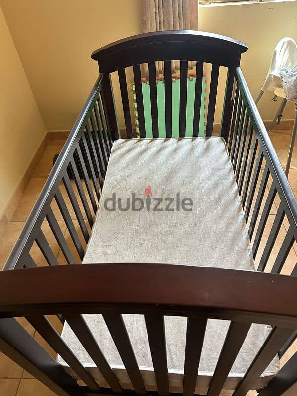 Baby Crib with Mattress and Bumper 2