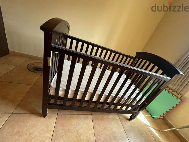 Baby Crib with Mattress and Bumper 5