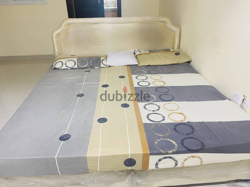 Good condition mattress and bed cot 1