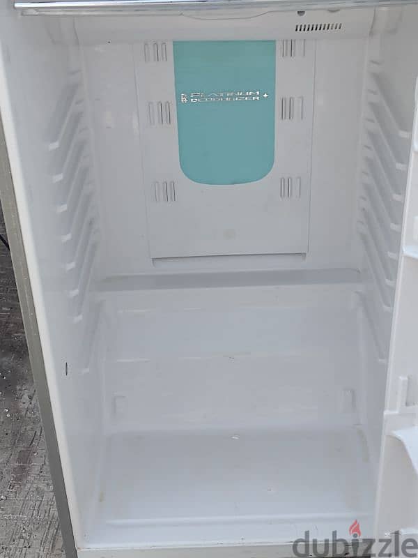 toshiba  double door fridge 1