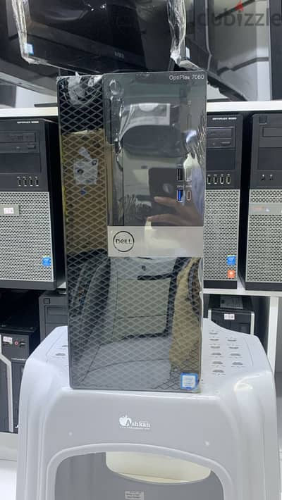 Dell i5 gen 9th ram 16 gb ssd 256 gb hdd1 tb with 24 inch screen