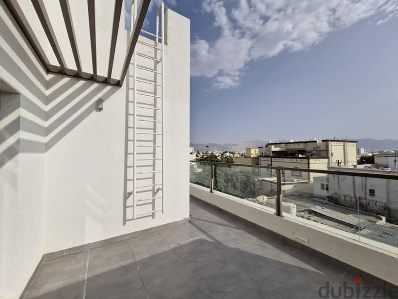 5 BR Beach View Villa | Azaiba | Near Khalili Complex 12