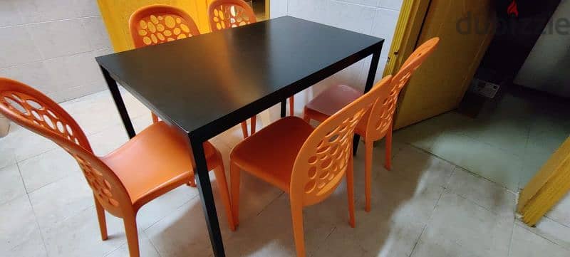 table n chairs 2