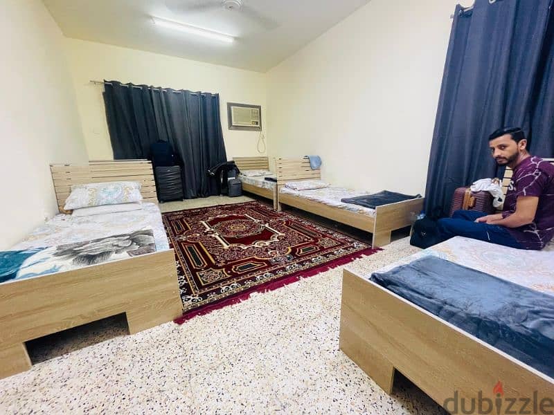 Bed Space in Al khwair for Educated people. 1